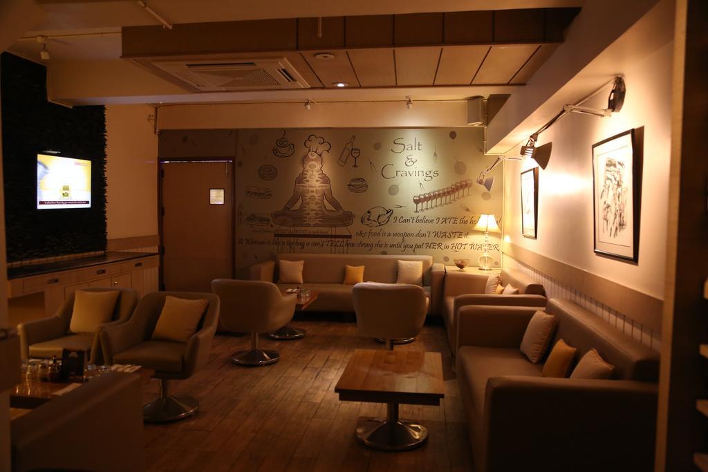 Hotel President Dehradun Ngoại thất bức ảnh