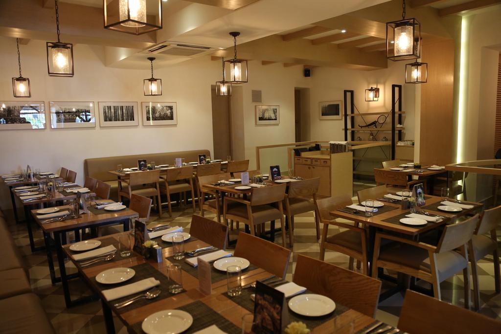 Hotel President Dehradun Ngoại thất bức ảnh