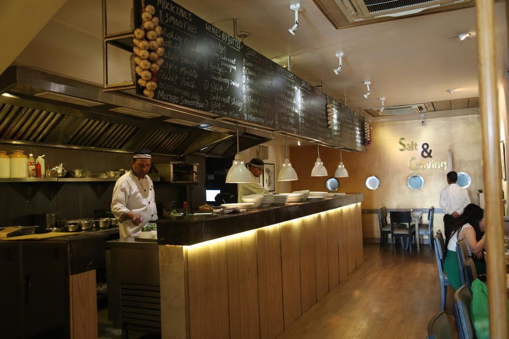 Hotel President Dehradun Ngoại thất bức ảnh